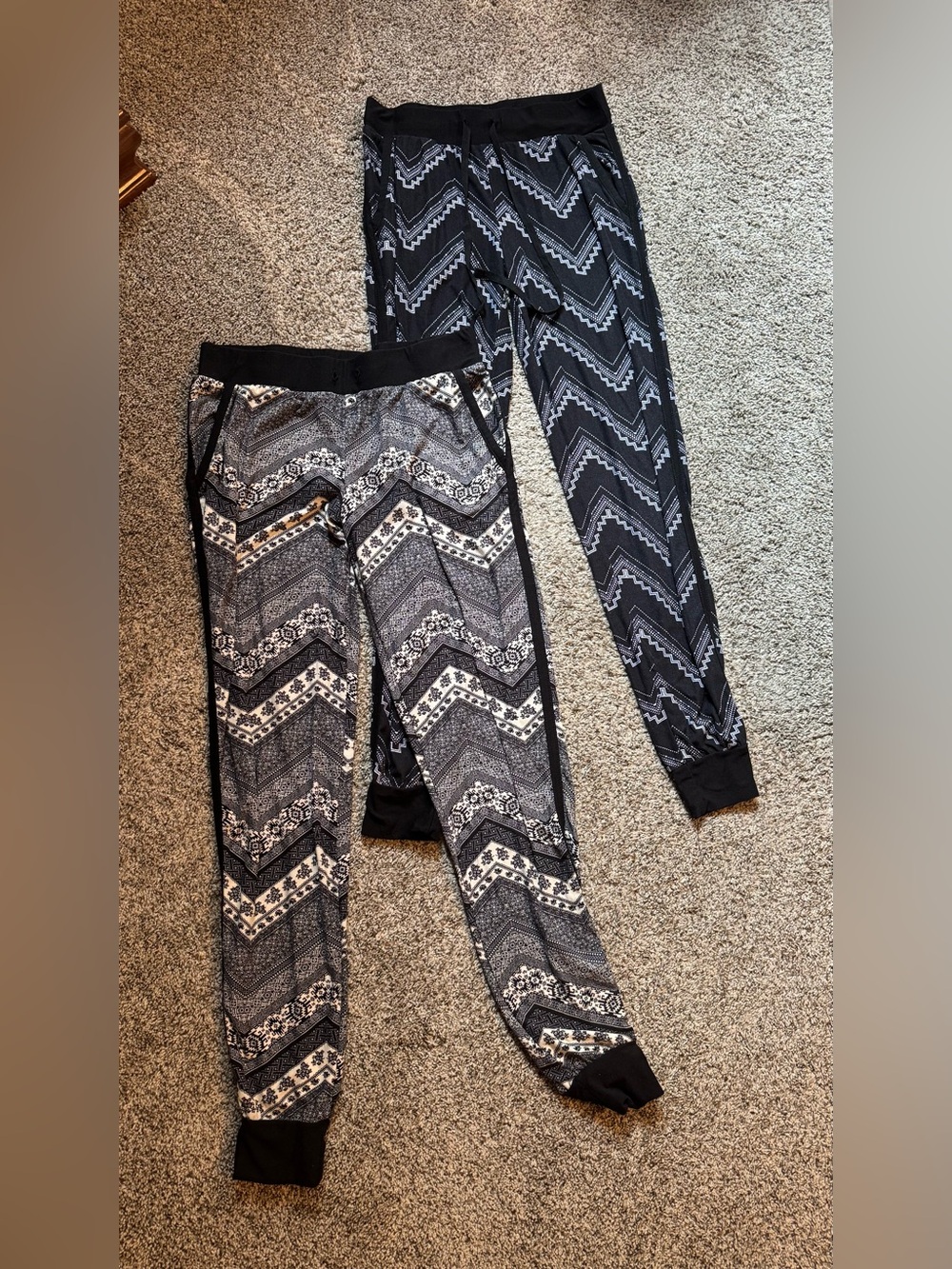 Bundle of 2: Black & White Chevron Pattern Jogger Pants